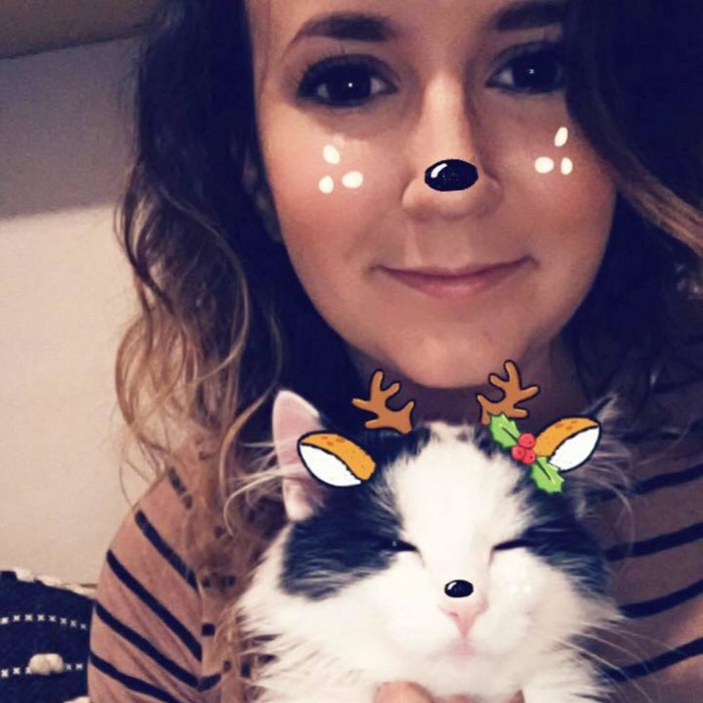 Meet your Posher, Casey